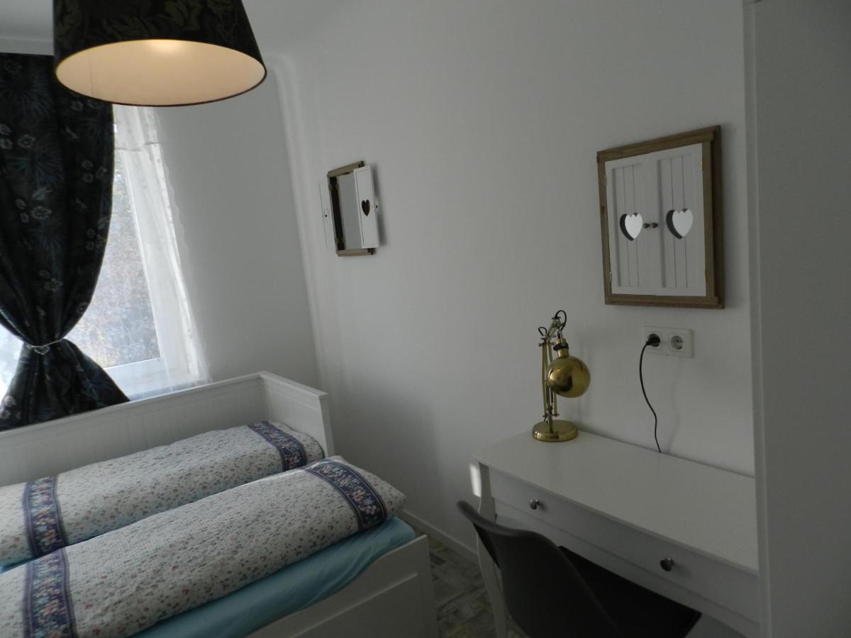 Klassik And Sunny Apartment! เวียนนา ภายนอก รูปภาพ