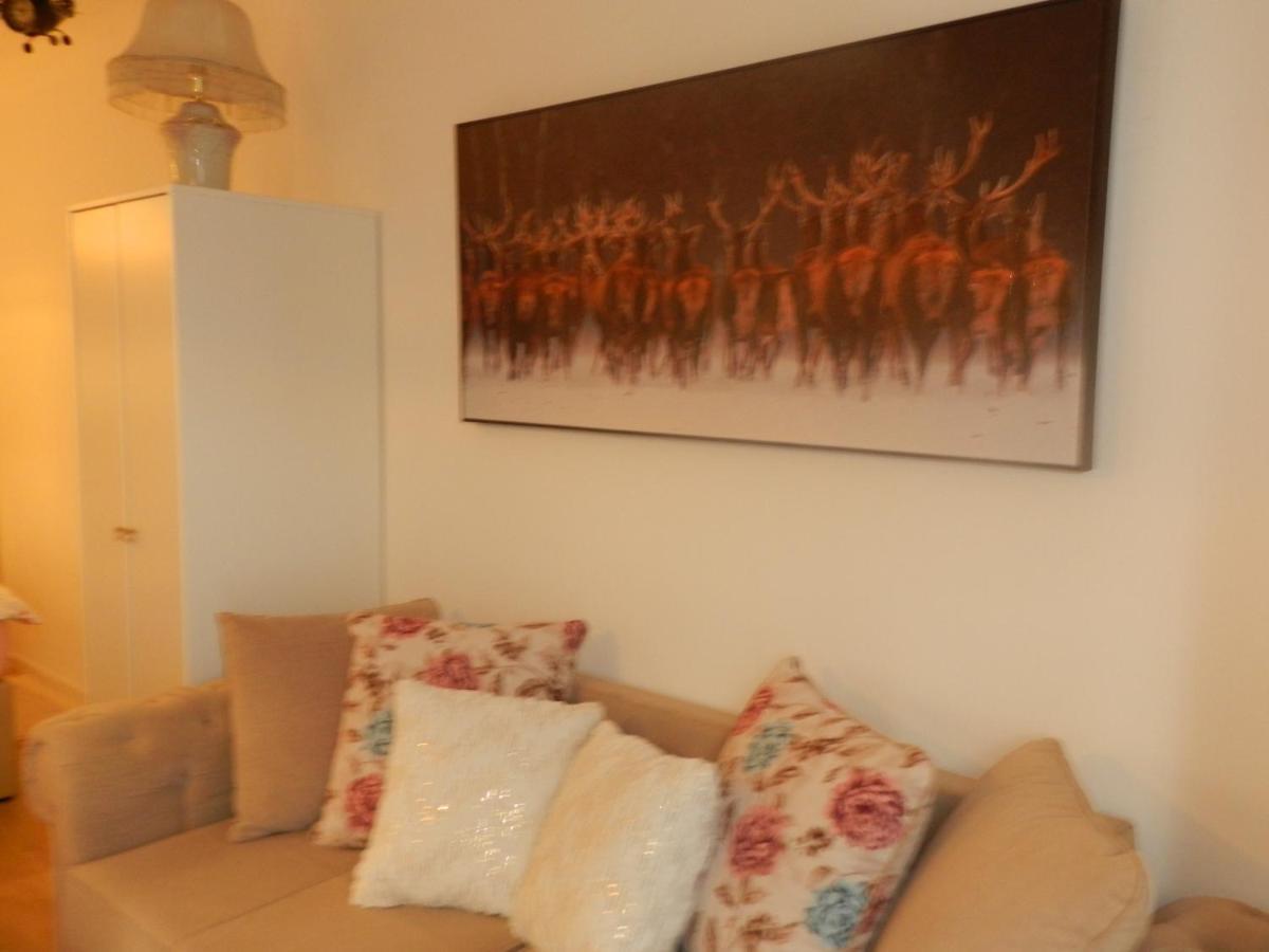 Klassik And Sunny Apartment! เวียนนา ภายนอก รูปภาพ