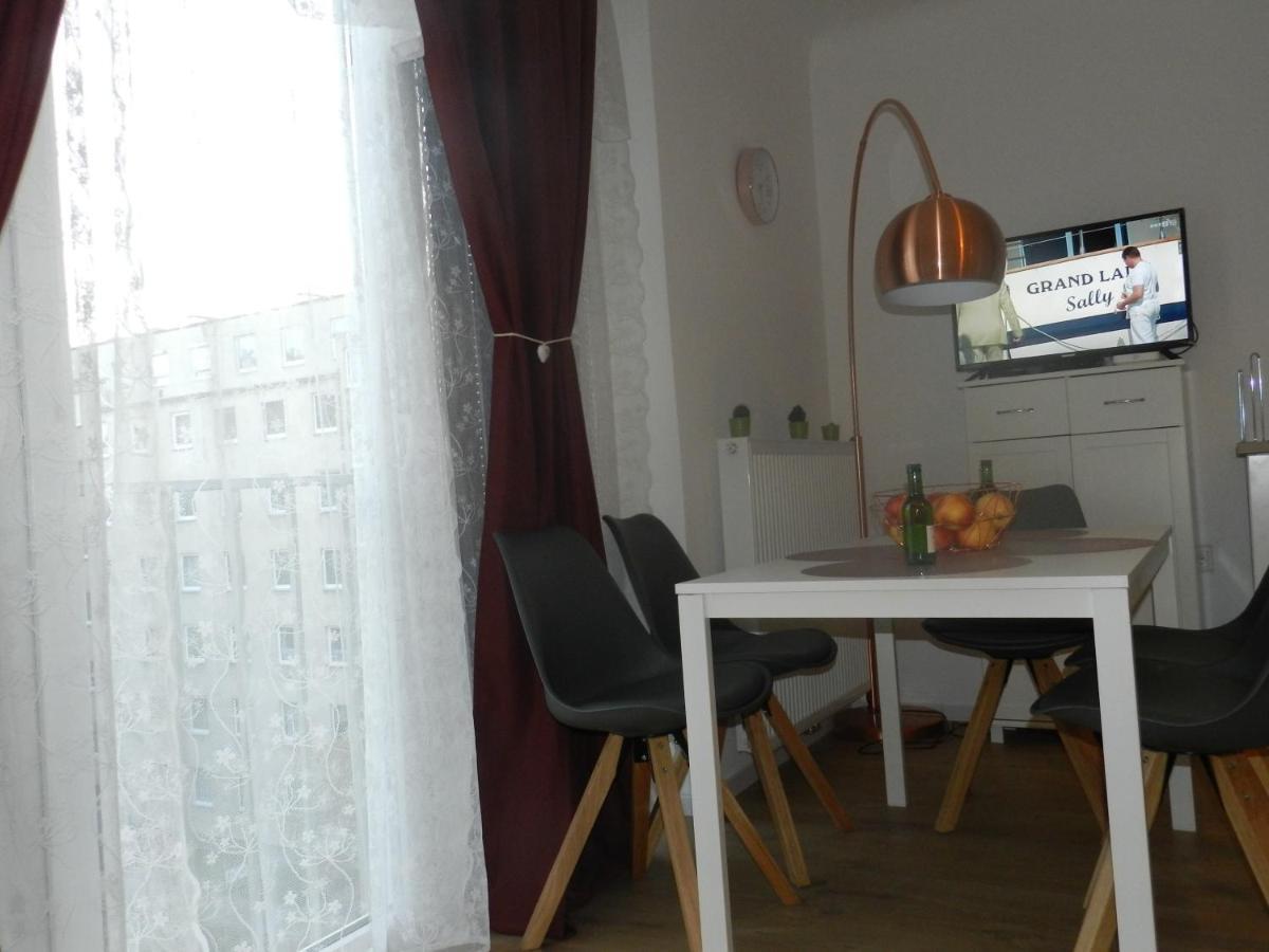Klassik And Sunny Apartment! เวียนนา ภายนอก รูปภาพ